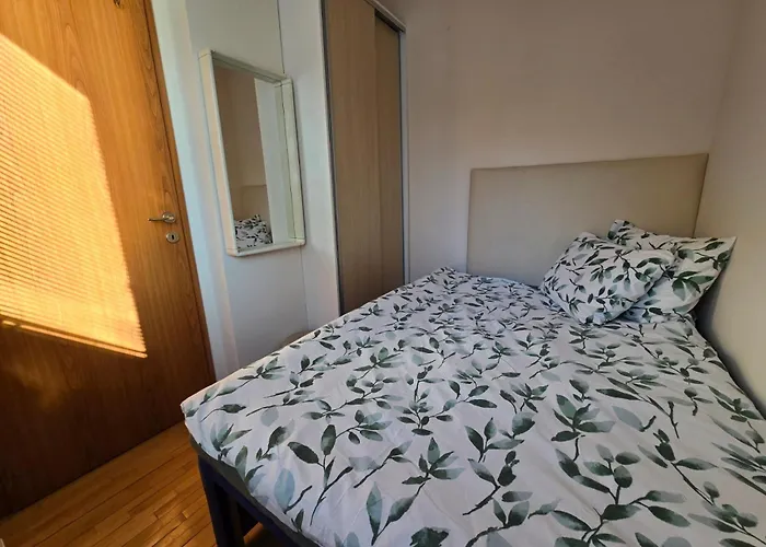 Apartment 4 You